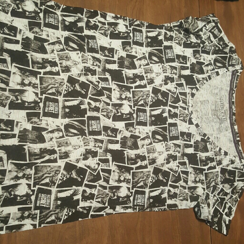 VS shirt